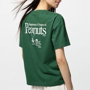 Uniqlo Peanuts Happiness Forest Green T Shirt